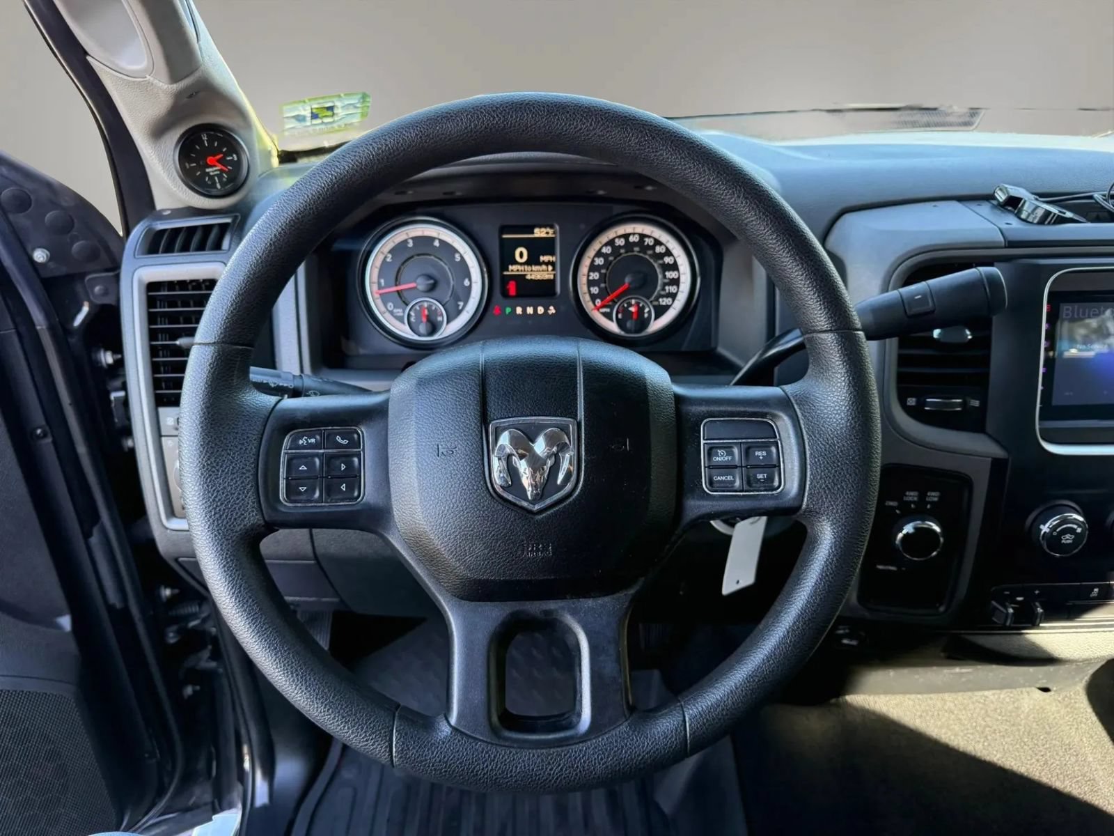 Used 2018 RAM 3500 Tradesman w/ Chrome Appearance Group AWD/4WD image 18