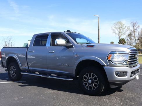 Used 2022 RAM 2500 Limited image 7