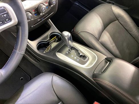 Used 2018 Dodge Journey GT image 19