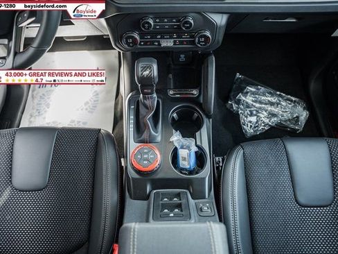 New 2025 Ford Bronco Raptor w/ Interior Carbon Fiber Pack AWD/4WD image 38