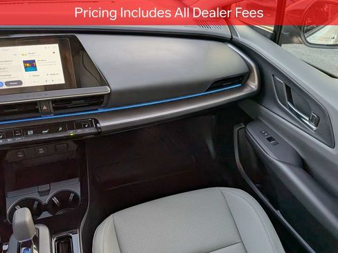 Certified 2024 Toyota Prius XLE FWD image 18