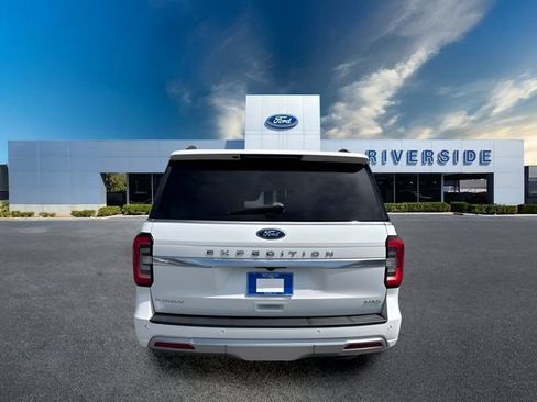 Certified 2024 Ford Expedition Max Platinum AWD/4WD image 5