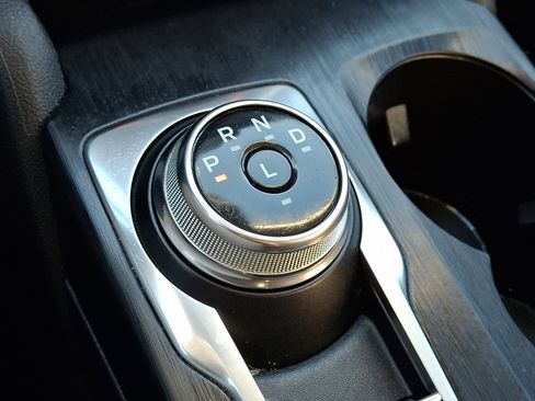 Certified 2022 Ford Escape SE w/ Convenience Package image 16