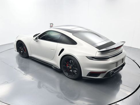 Certified 2022 Porsche 911 Turbo AWD/4WD image 37