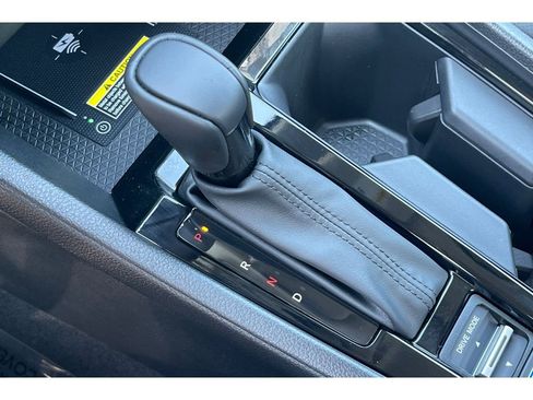 Certified 2025 Honda Accord EX-L image 31