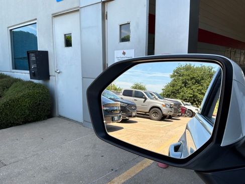 Used 2025 Hyundai Palisade SEL AWD/4WD image 19