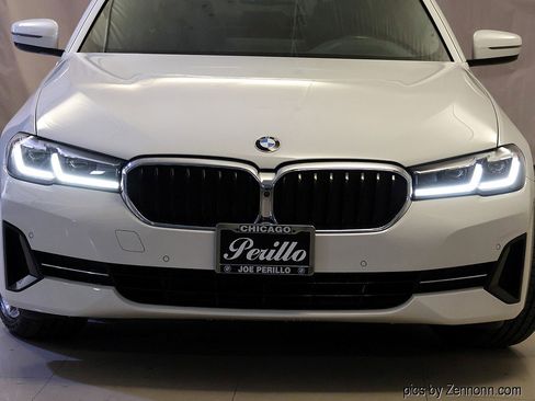 Used 2021 BMW 530i xDrive w/ Premium Package AWD/4WD image 6