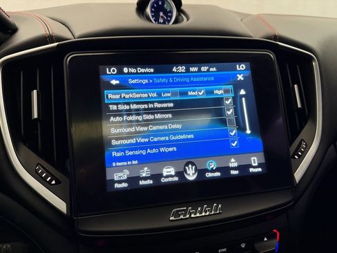 Used 2018 Maserati Ghibli S Q4 AWD/4WD image 20
