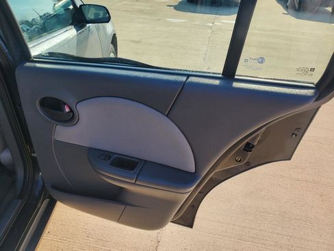 Used 2007 Saturn ION Level 2 w/ Preferred Pkg image 8