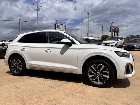 Used 2023 Audi Q5 2.0T Premium Plus w/ Premium Plus Package AWD/4WD image 6