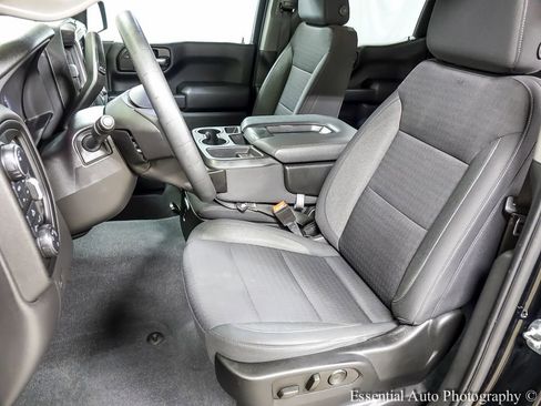 Used 2022 Chevrolet Silverado 1500 Custom Trail Boss AWD/4WD image 10