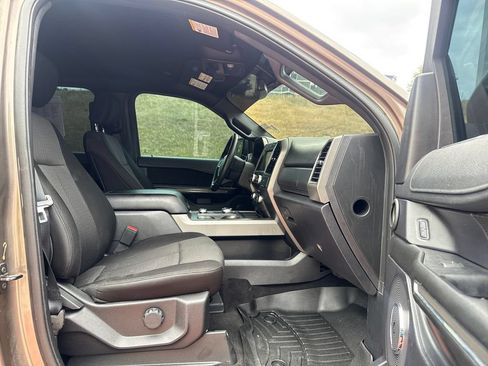 Used 2019 Ford Expedition Max XLT AWD/4WD image 29