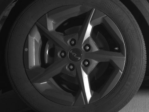 Used 2025 Kia K4 FWD image 14