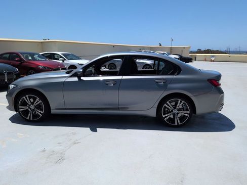 Used 2023 BMW 330i Sedan w/ Driving Assistance Package RWD image 8