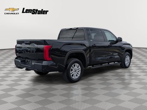 Used 2023 Toyota Tundra SR5 w/ SR5 Convenience Package AWD/4WD image 5