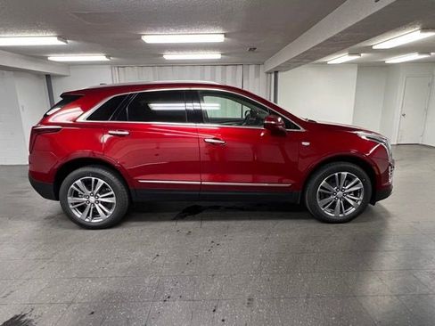 New 2026 Cadillac XT5 Premium Luxury w/ Driver Assist Package AWD/4WD image 6