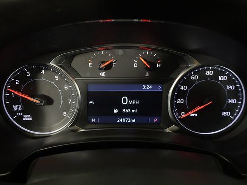 Used 2024 GMC Terrain SLT w/ Tech Package AWD/4WD image 46