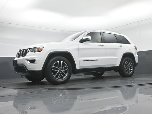 Used 2020 Jeep Grand Cherokee Limited AWD/4WD image 55