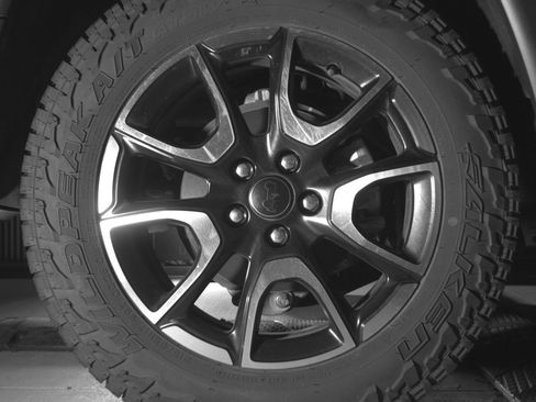 Used 2025 Jeep Compass Trailhawk AWD/4WD image 15
