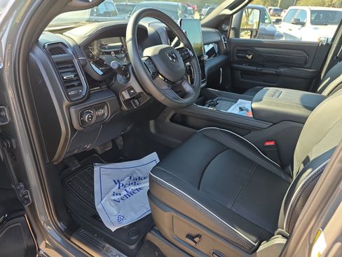 New 2026 RAM 3500 Limited image 10