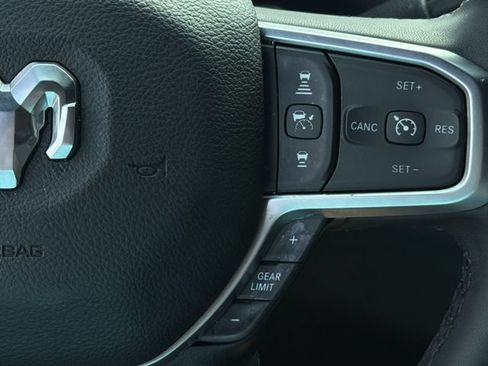 Used 2026 RAM 2500 Big Horn AWD/4WD image 31
