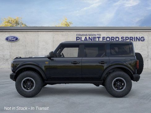 New 2026 Ford Bronco Badlands image 3