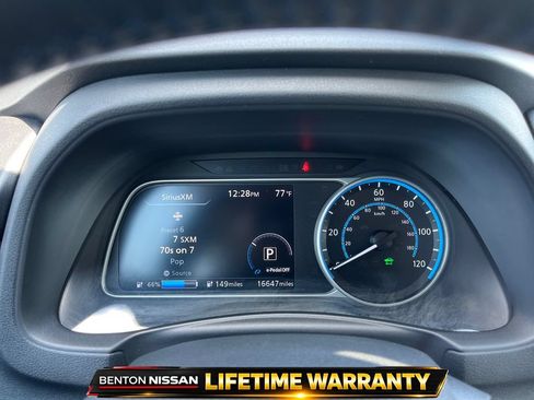 Used 2025 Nissan Leaf SV Plus FWD image 14