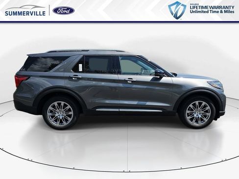 New 2026 Ford Explorer Platinum RWD image 2