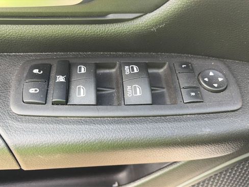 Used 2024 RAM 1500 Tradesman w/ Night Edition AWD/4WD image 9