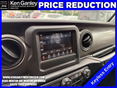 Used 2022 Jeep Wrangler Unlimited Sport AWD/4WD image 15