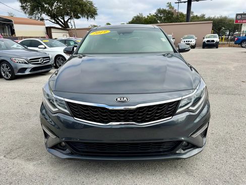 Used 2019 Kia Optima S w/ S Panoramic Sunroof Package image 2