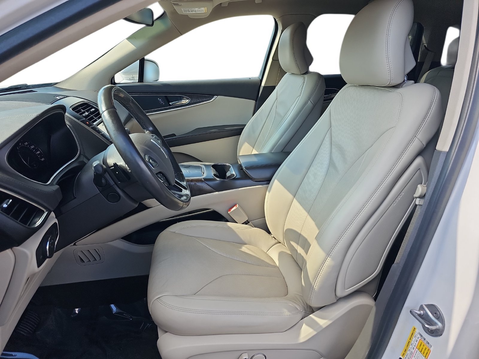 Used 2017 Lincoln MKX Reserve AWD/4WD image 15