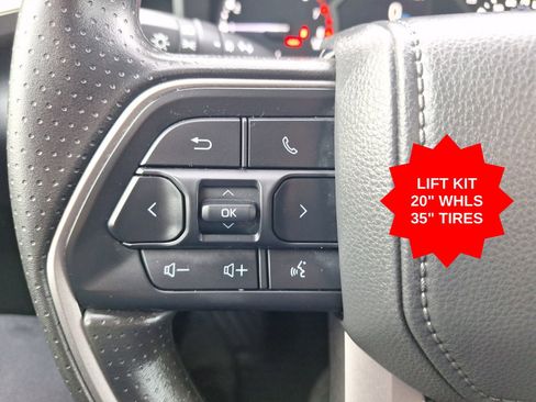 Used 2025 Toyota Tundra SR5 AWD/4WD image 23
