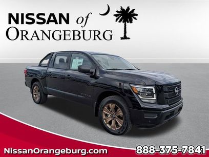 New 2024 Nissan Titan SV w/ SV Bronze Edition Package