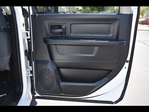 Used 2018 RAM 1500 4x4 Crew Cab w/ Protection Group image 27