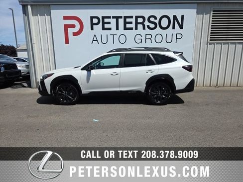 Used 2023 Subaru Outback Onyx Edition AWD/4WD image 7