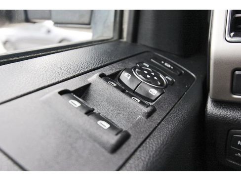 Used 2019 Ford F250 Lariat w/ FX4 Off-Road Package AWD/4WD image 20
