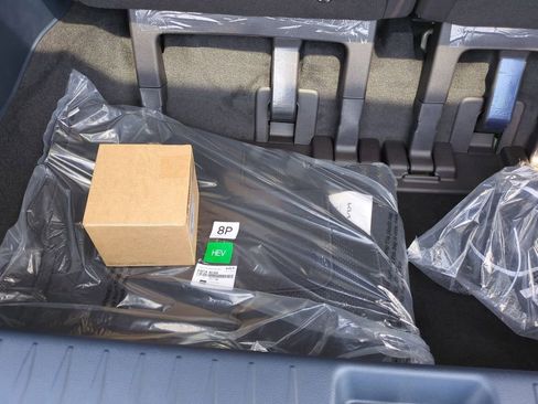 New 2026 Kia Carnival SX image 56