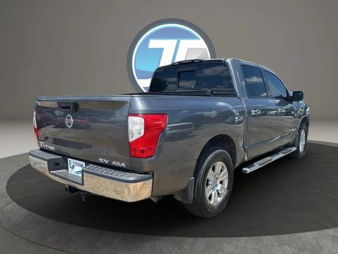 Used 2017 Nissan Titan SV AWD/4WD image 7