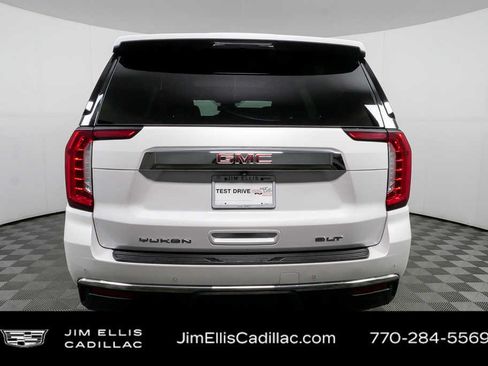 Used 2023 GMC Yukon SLT RWD image 29