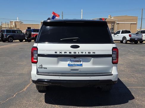 Used 2023 Ford Expedition Limited RWD image 4