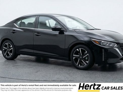 Used 2025 Nissan Sentra SV image 1