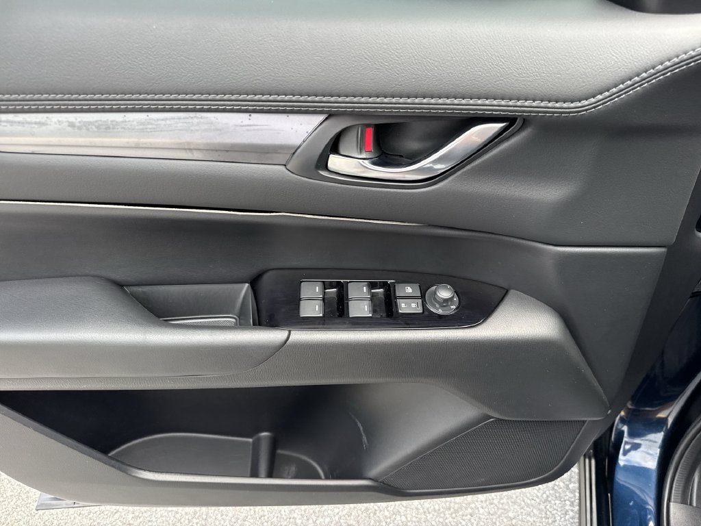 Certified 2021 MAZDA CX-5 Touring FWD image 40