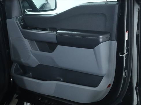 Used 2021 Ford F150 XLT image 22