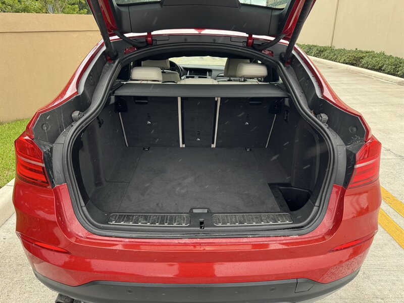 Used 2017 BMW X4 xDrive28i AWD/4WD image 18