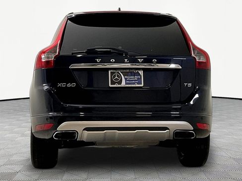 Used 2017 Volvo XC60 T5 Dynamic w/ Preferred Option Package FWD image 5