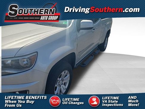 Used 2017 Chevrolet Colorado LT w/ LT Convenience Package image 1