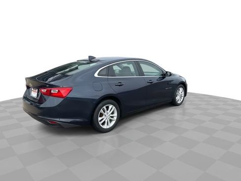 Used 2016 Chevrolet Malibu LT image 8