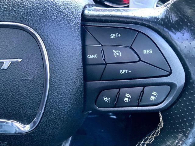 Used 2021 Dodge Durango SRT w/ Technology Group AWD/4WD image 18