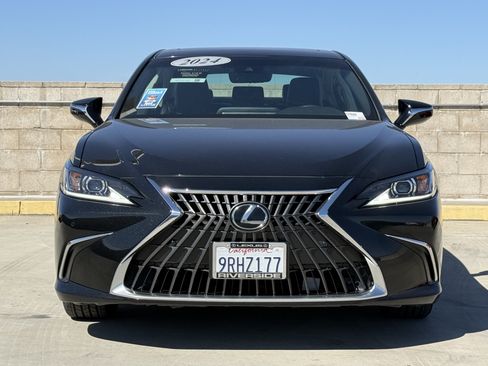 Certified 2024 Lexus ES 350 w/ Premium Package FWD image 6